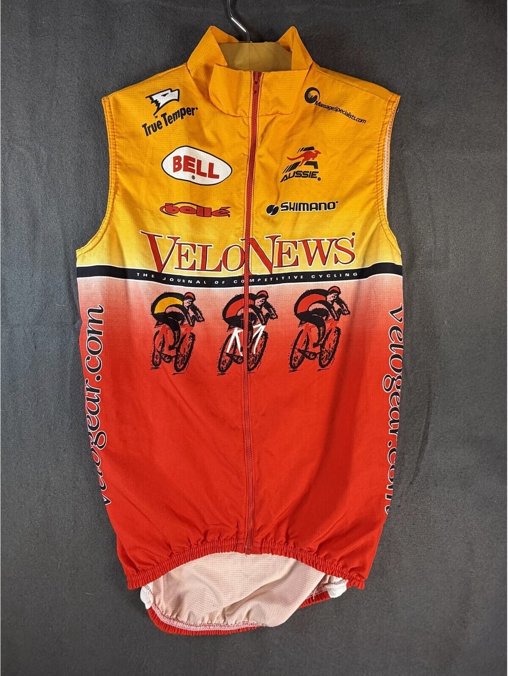 Aussie Team 7 Dogs VeloNews Cycling Wind Vest Mens S Yellow Red Shimano Bell VGC